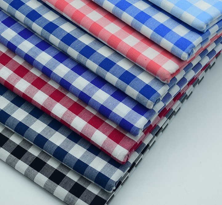 Yarn-dyed checks and gingham cotton fabric